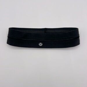 Lululemon Fly Away Tamer Headband